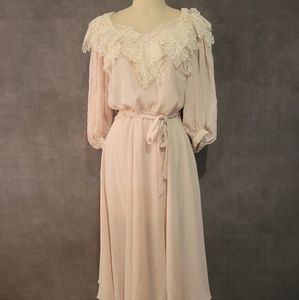 Vintage Miss Ashley pink and lace dress